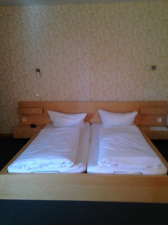 Hotel Oldenburger Hof Birkenfeld  Extérieur photo